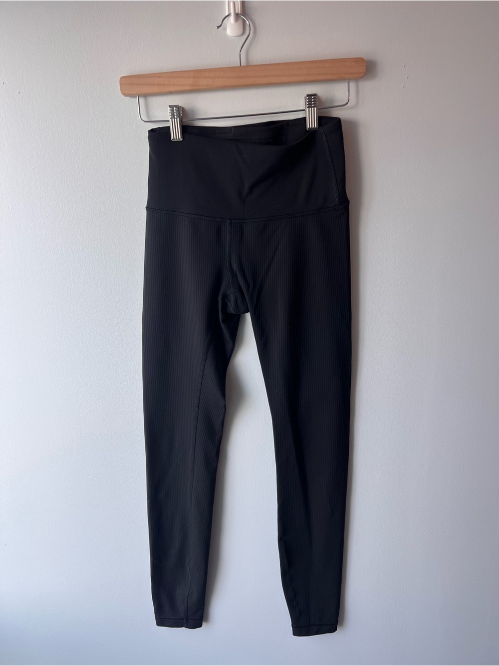 Lululemon Wunder Train High-Rise Ribbed Tight 25 Size 4 Black Women’s Leggings - Picture 3 of 11